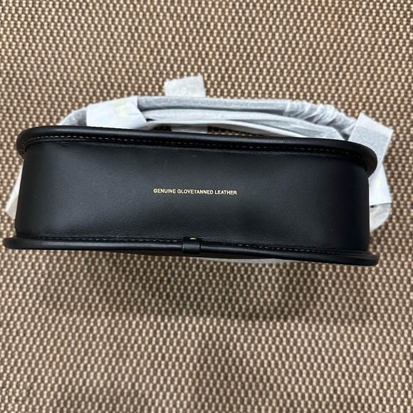 COACH CROSSBODY SWINGER BAG BLACK NWT PERFECT GIFT! - Picture 6 of 16